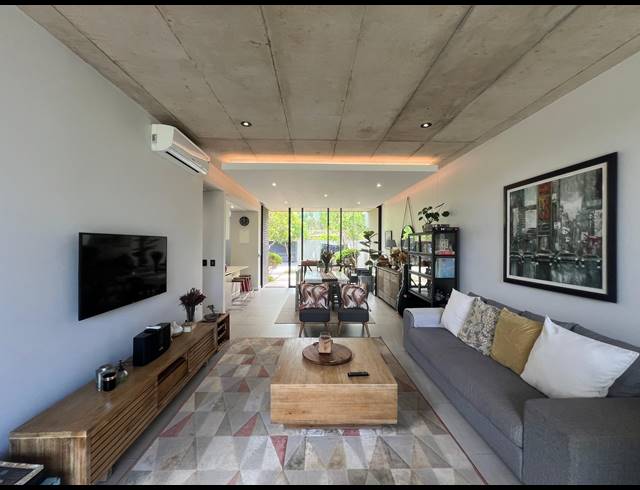 3 BEDROOM FREEHOLD FOR SALE IN SIBAYA PRECINCT